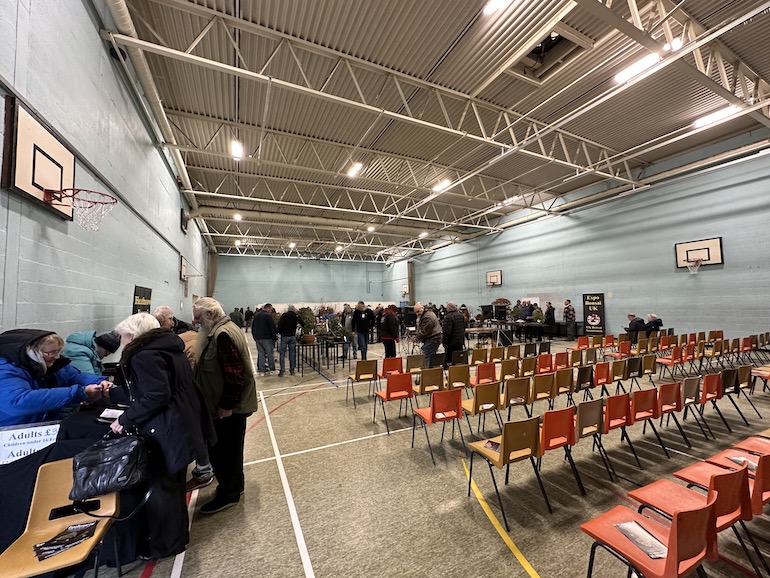 3rd UKBA Bonsai Auction Swindon & District Bonsai